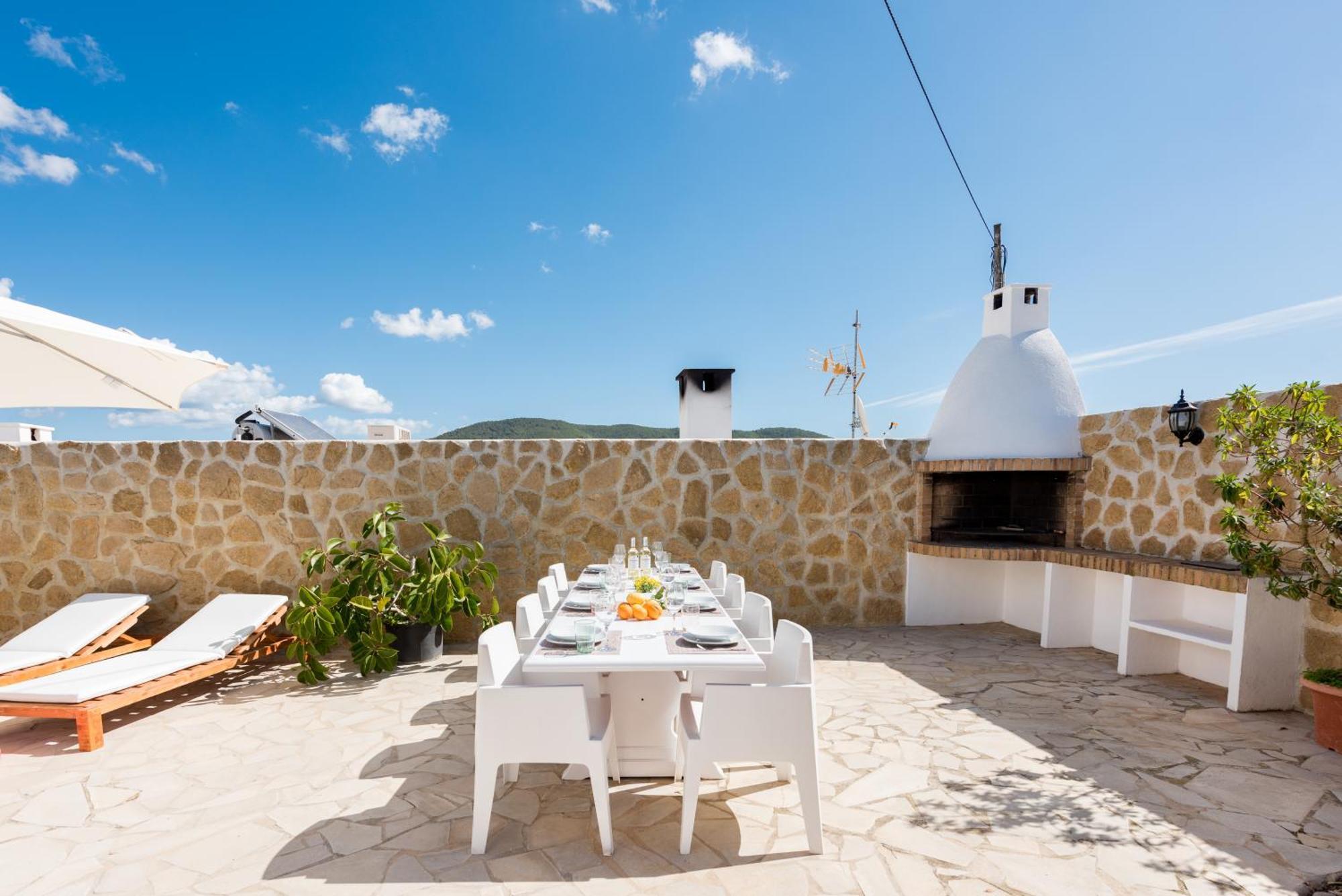 Вилла Authentieke Finca, Nabij Het Strand En Restaurants Санта-Эулалия-дель-Рио Экстерьер фото